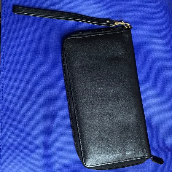 Black Leather Zippered Binder - Genuine Leather - Black Leather Portfolio - Picture 5 of 9